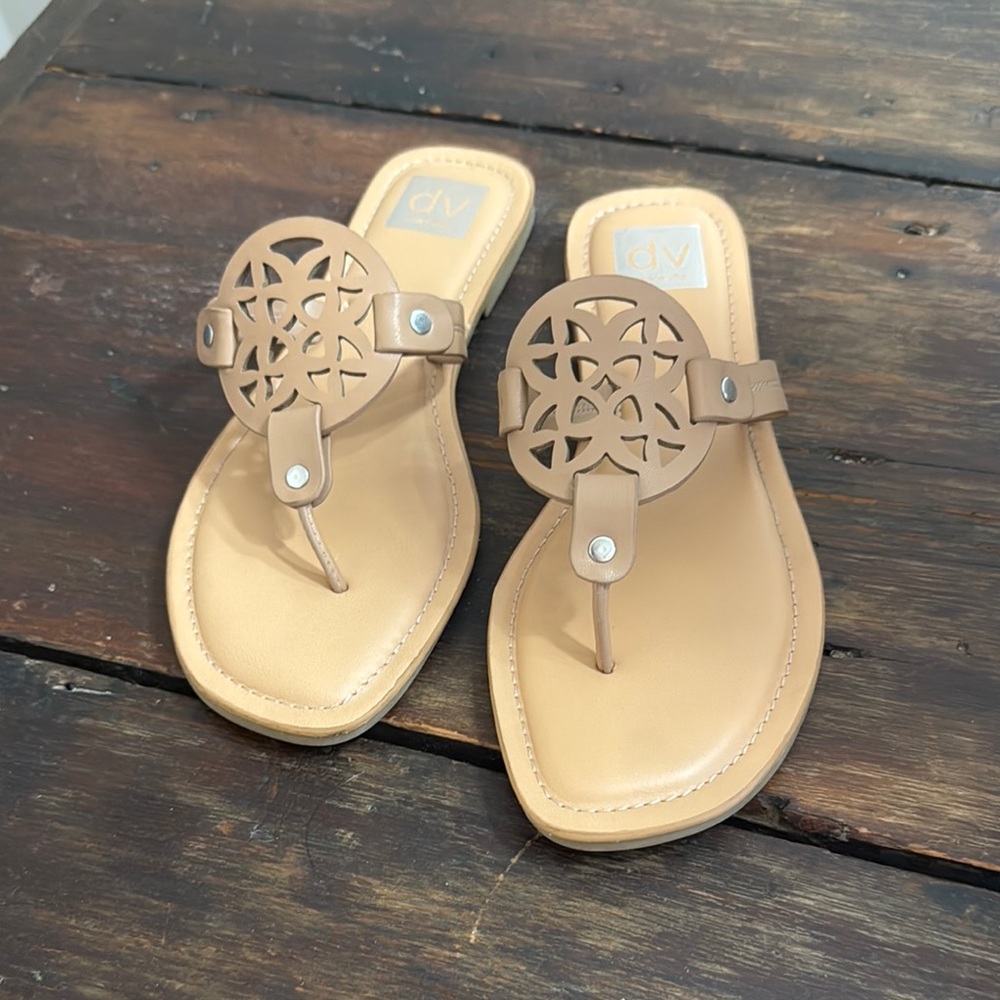 DV by Dolce Vita Tan Sandals with Thong Design